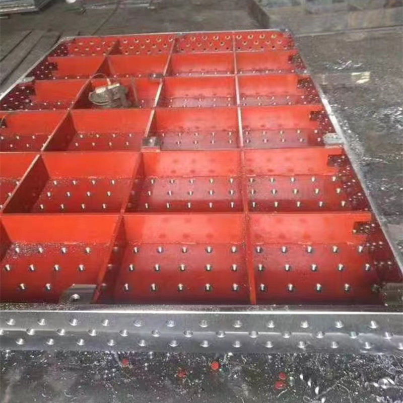 Prečítajte si viac o zváračskej tabuľke 3×5