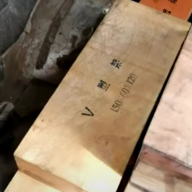 Doprava Videá Magnetické V-tvarové rámy a magnetické štvorcové krabice